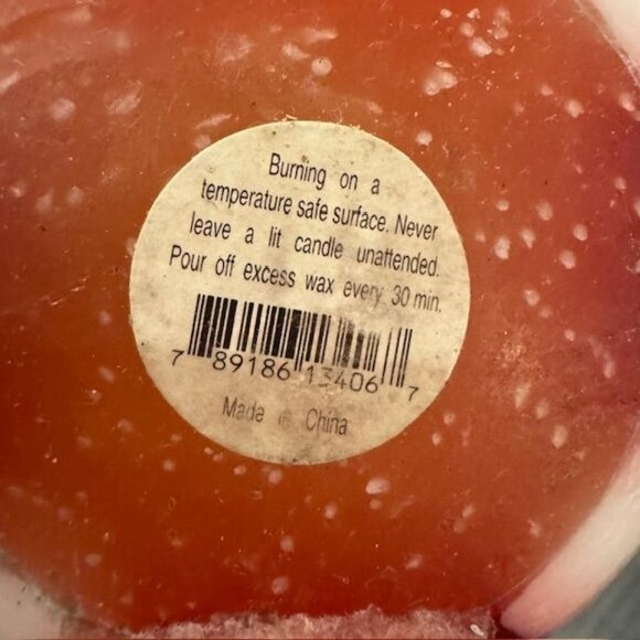 Red & White Striped Christmas Candle With Santa Design Top - Picture 4 of 7